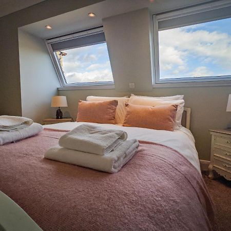 Beautiful Spacious Central Flat, Pitlochry Ngoại thất bức ảnh