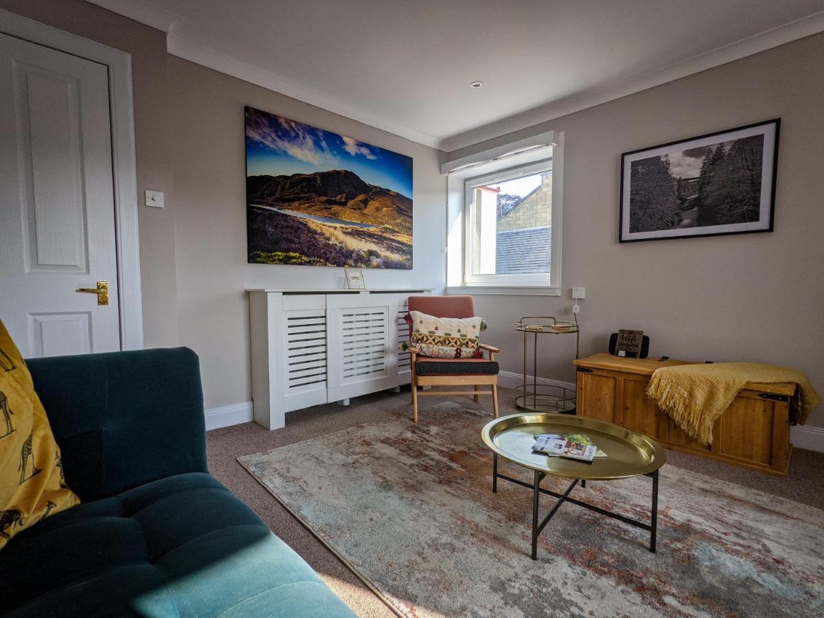 Beautiful Spacious Central Flat, Pitlochry Ngoại thất bức ảnh