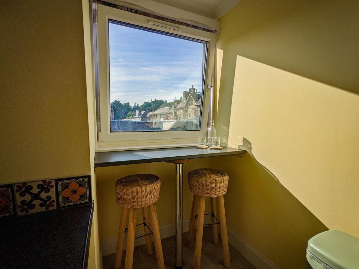 Beautiful Spacious Central Flat, Pitlochry Ngoại thất bức ảnh