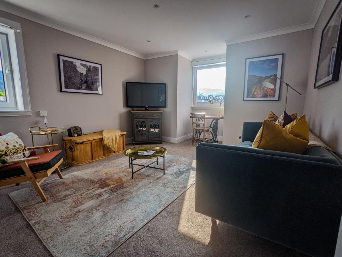 Beautiful Spacious Central Flat, Pitlochry Ngoại thất bức ảnh